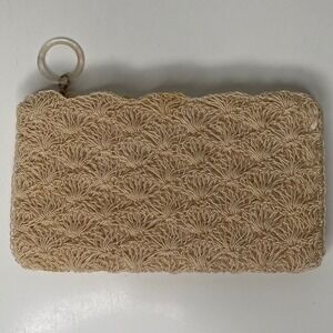VTG Beaded Scalloped Fan Clutch Evening Bag Champagne Cream Acrylic Ring Pull